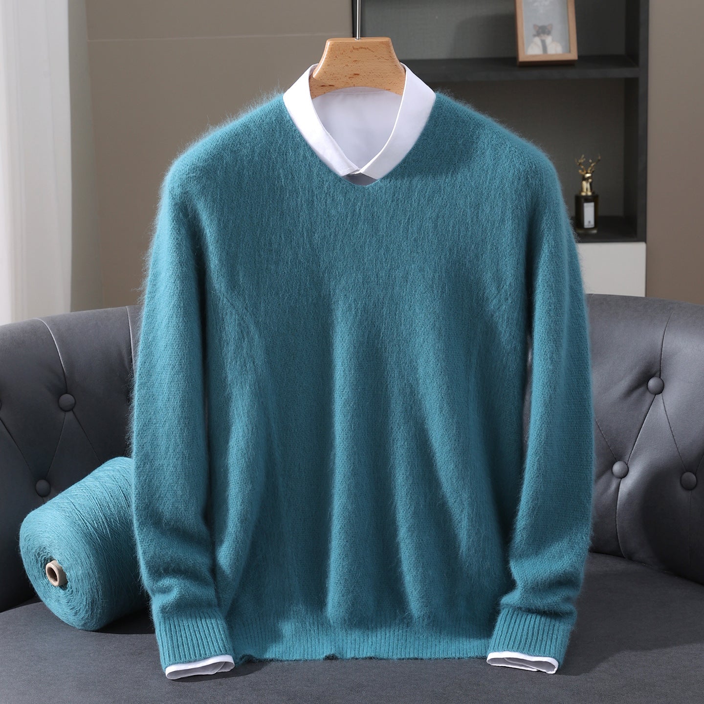 CASHMERE SWEATER