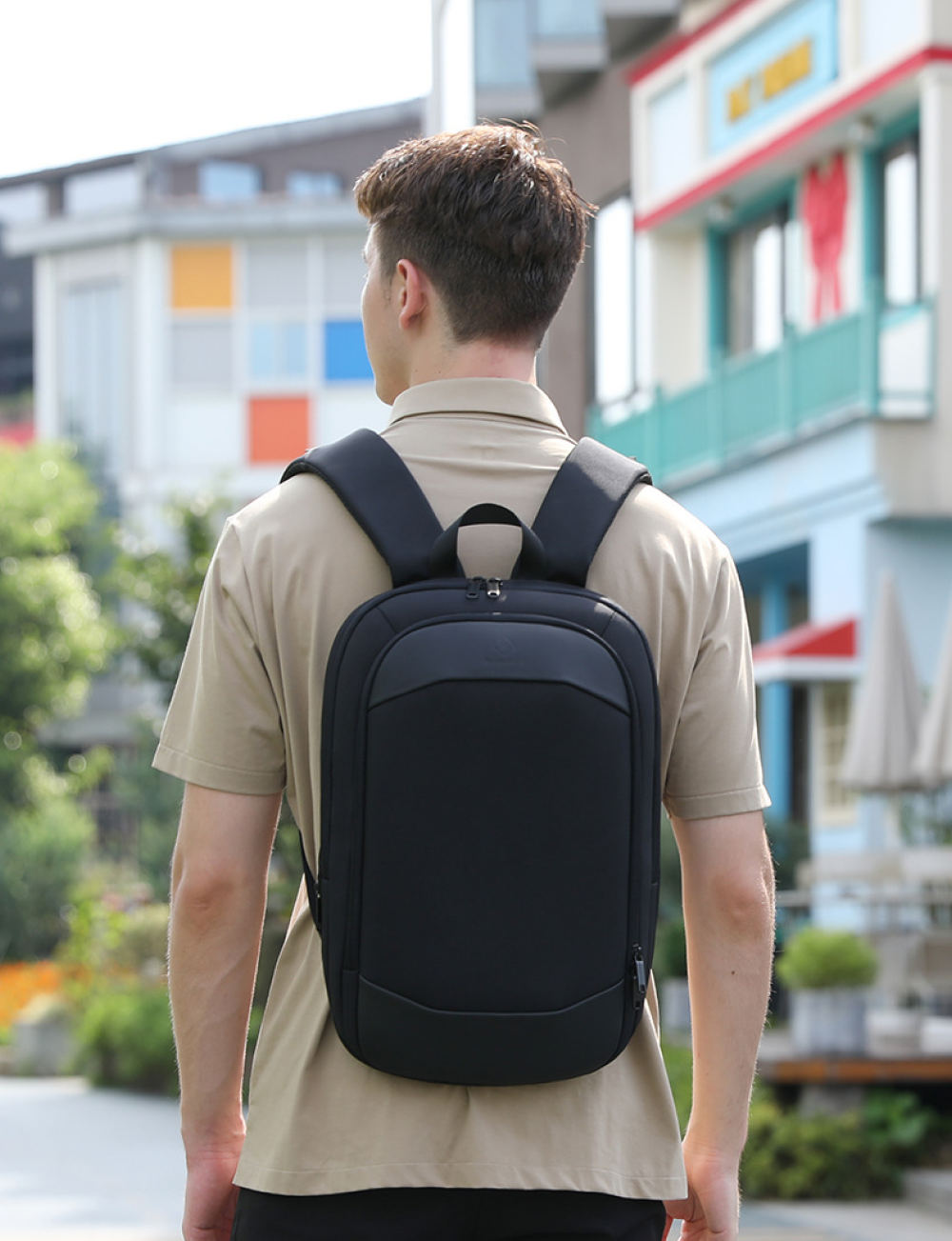 URBAN EXPAND BACKPACK