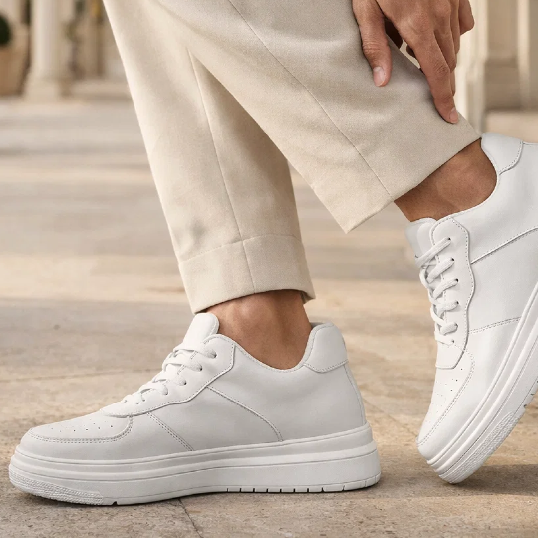 THE RIVIERA LOW-TOP SNEAKER