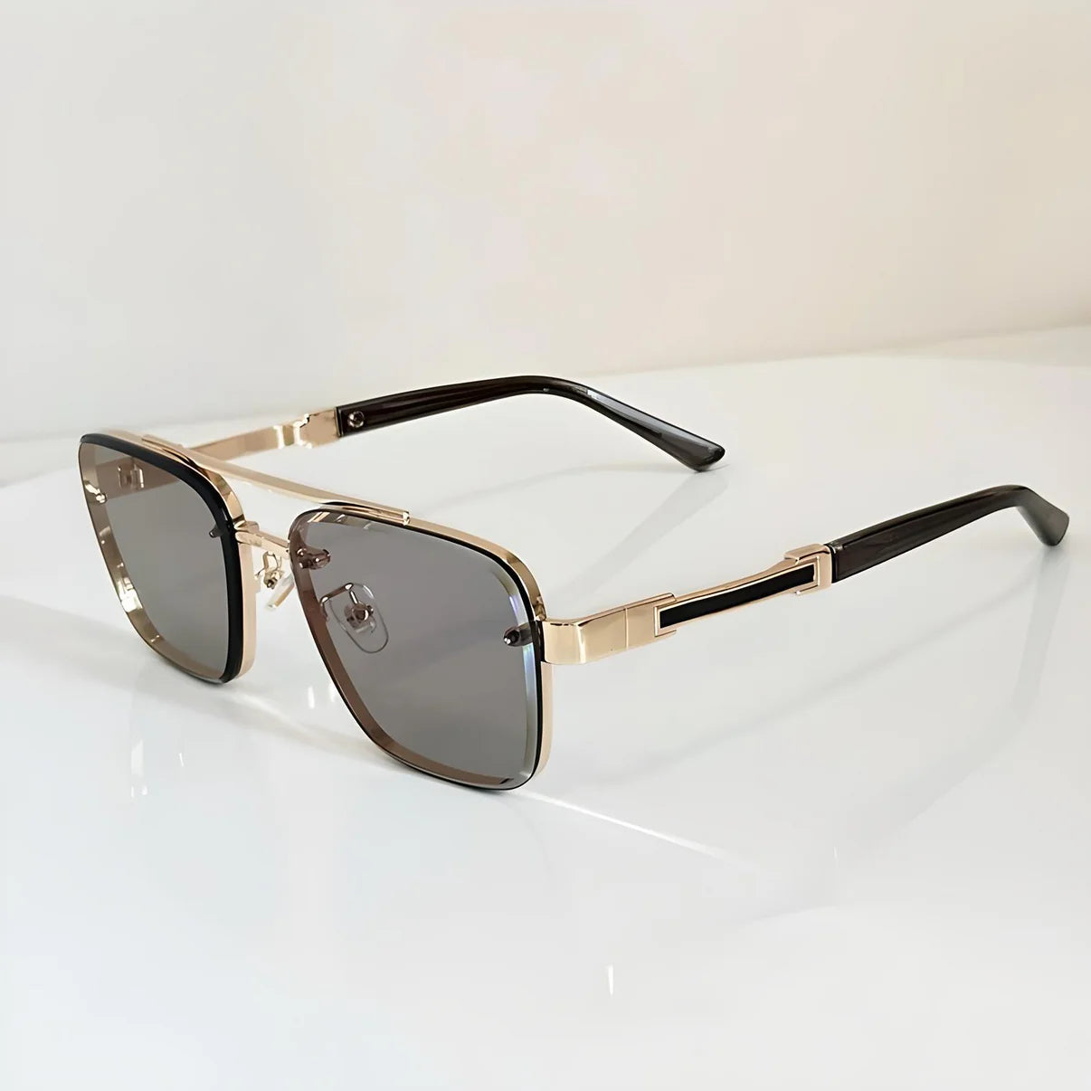 NEBULA LENS SUNGLASSES
