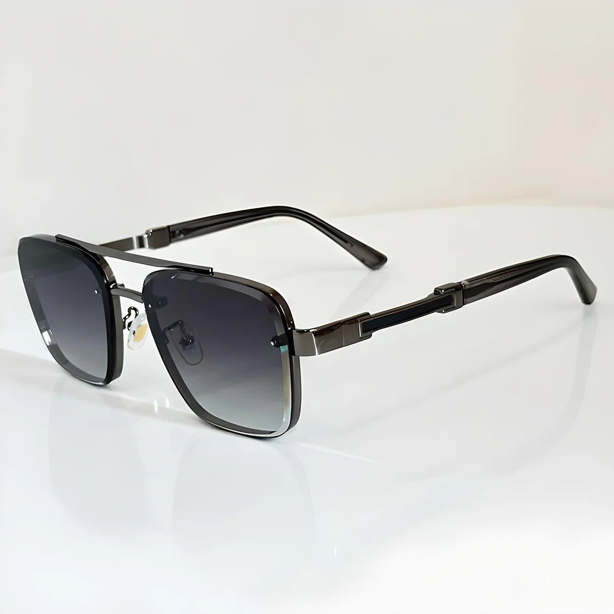 NEBULA LENS SUNGLASSES
