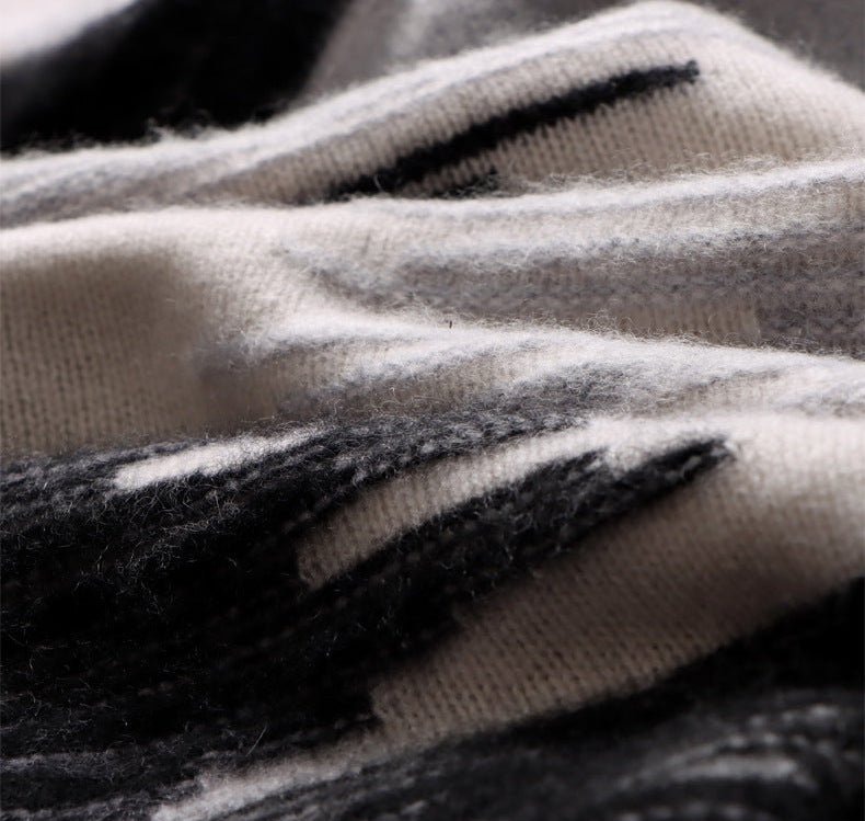 PREMIUM WOOL JACQUARD SWEATER