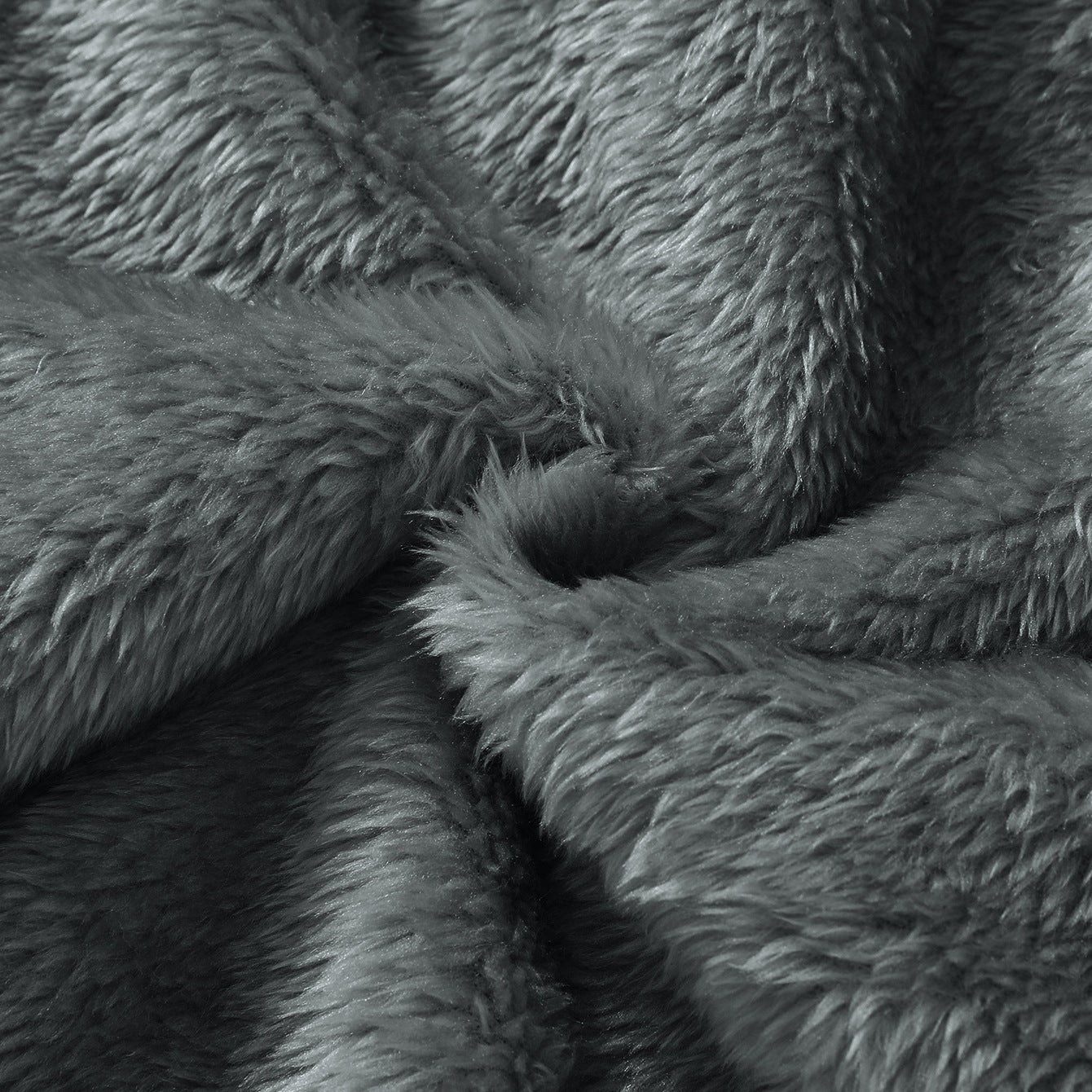 THE CUDDLE FLEECE HOODIE