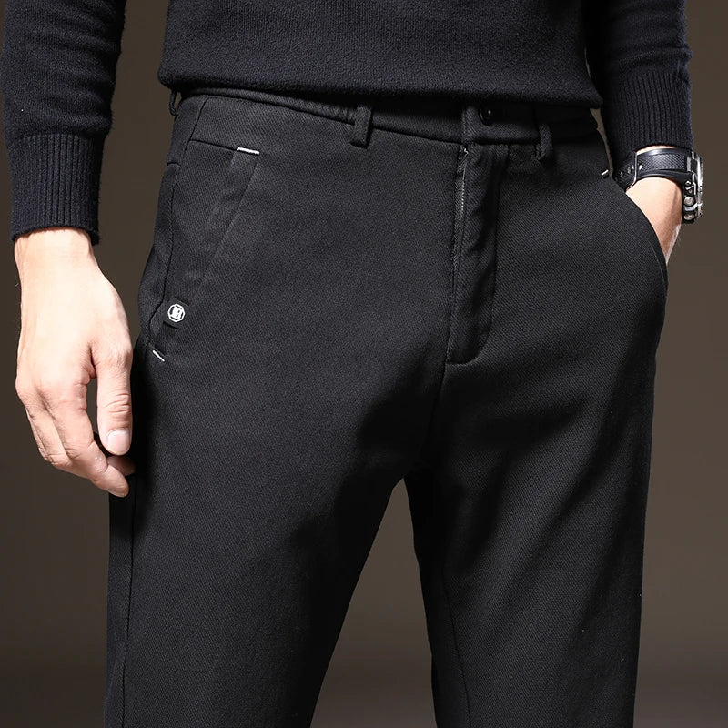 CLASSIC FIT PANTS