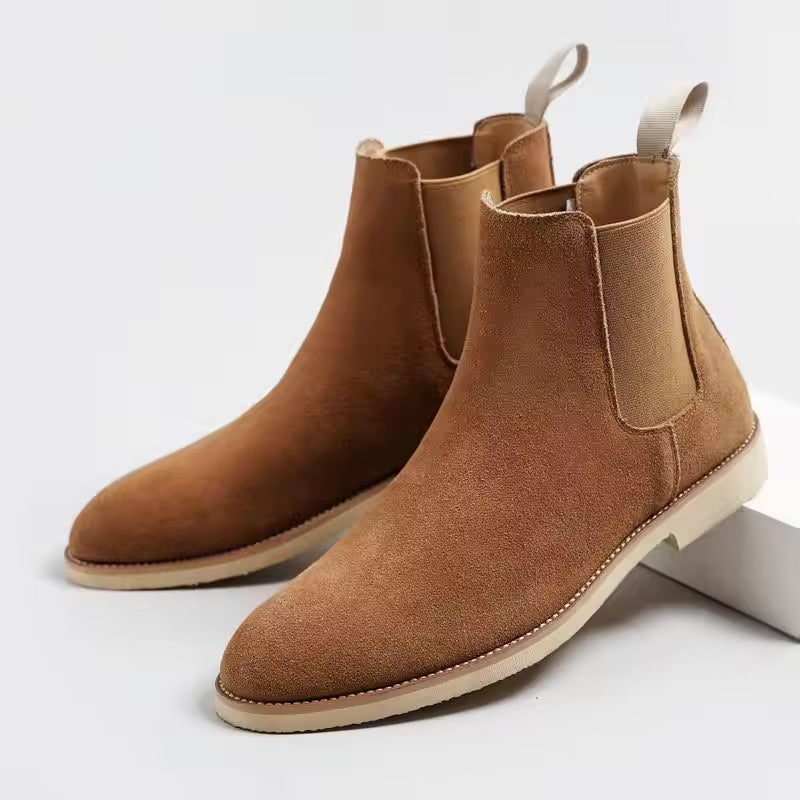 CHELSEA BOOTS
