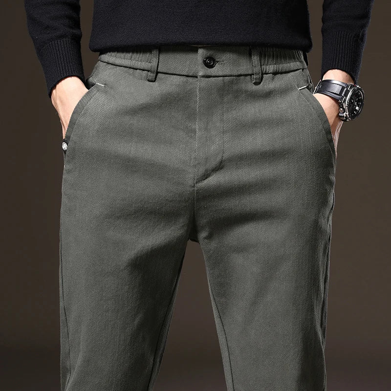 CLASSIC FIT PANTS