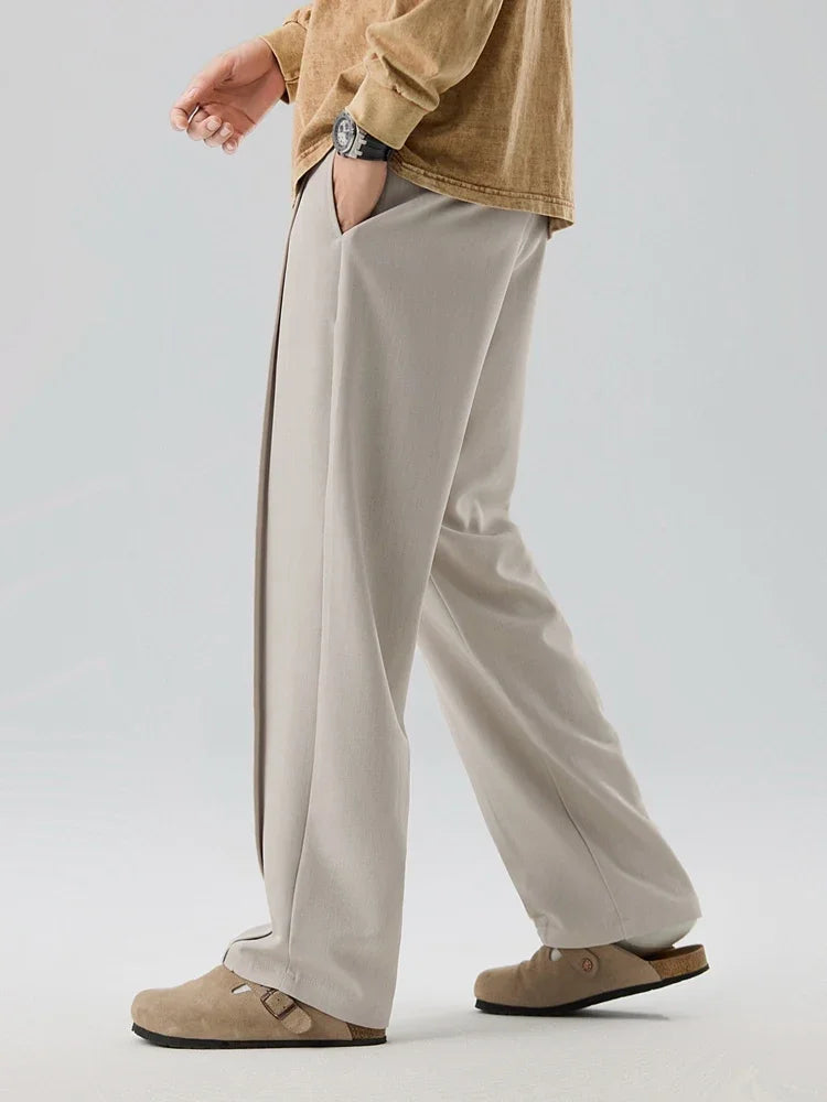 CLASSICFLOW CASUAL PANTS