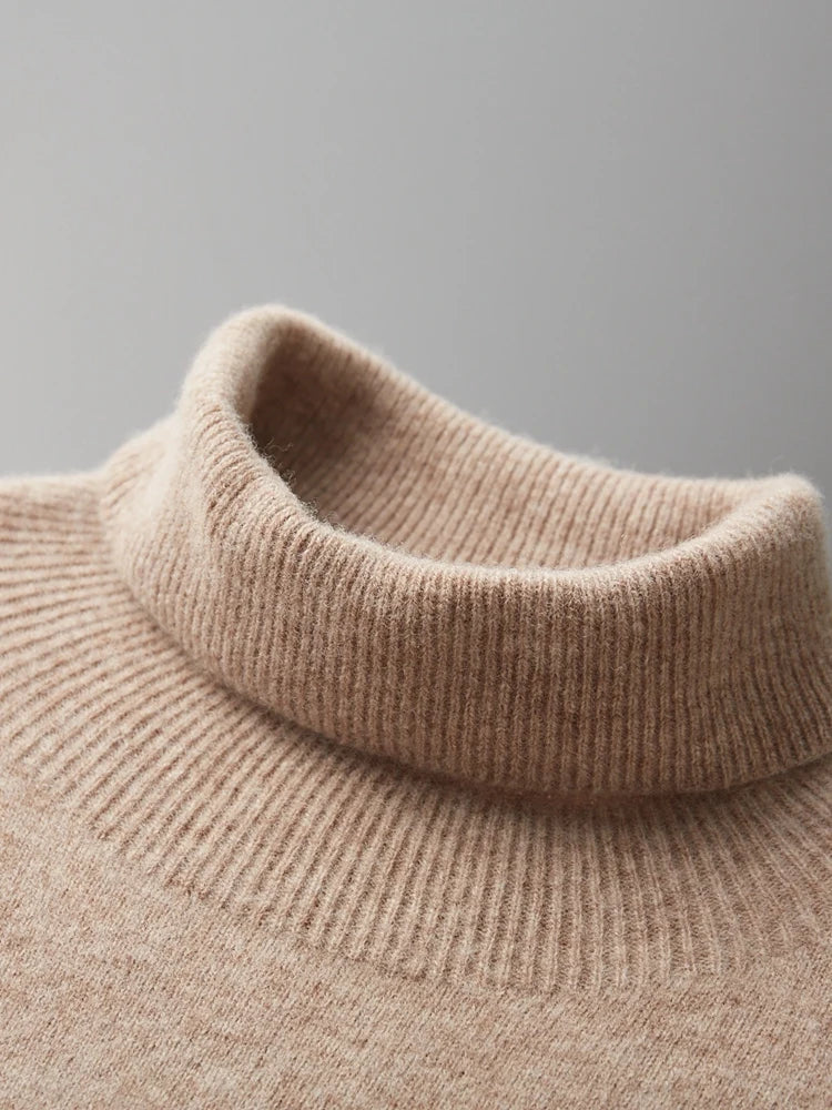 CLASSIC MERINO WOOL TURTLENECK