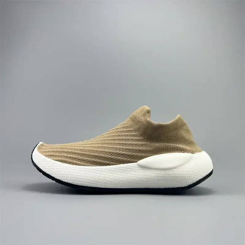 AEROFLEX KNIT SNEAKERS